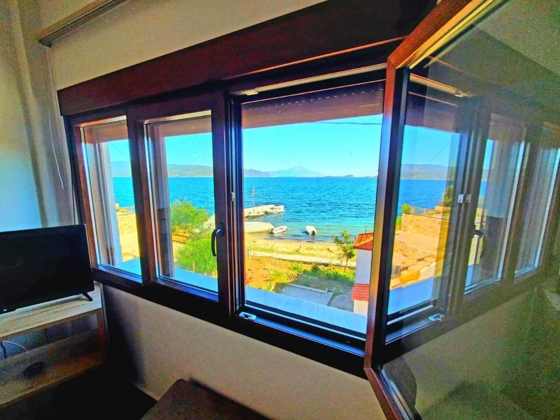 Gianni'S Apartment 1 By The Sea 아몰리아니 외부 사진